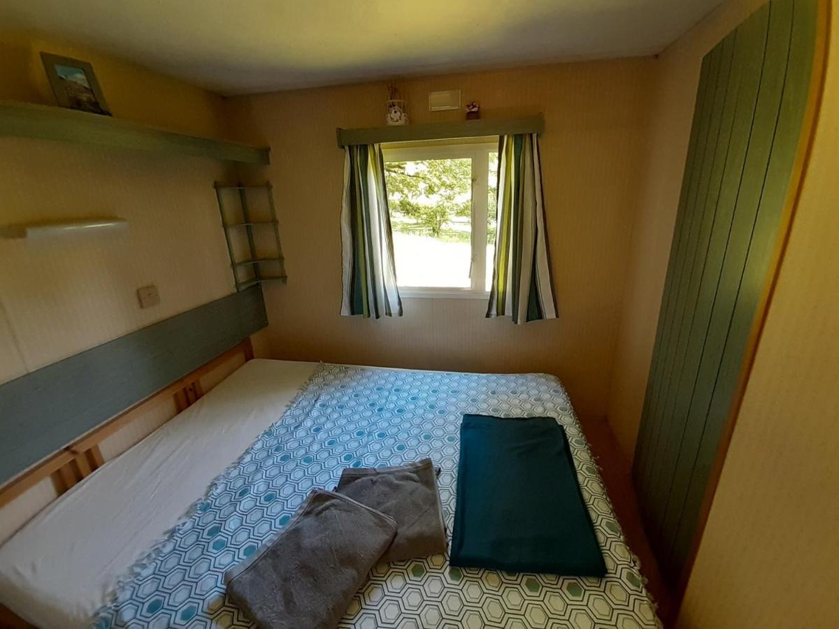 Camping Etang Du Camp Senergues 外观 照片