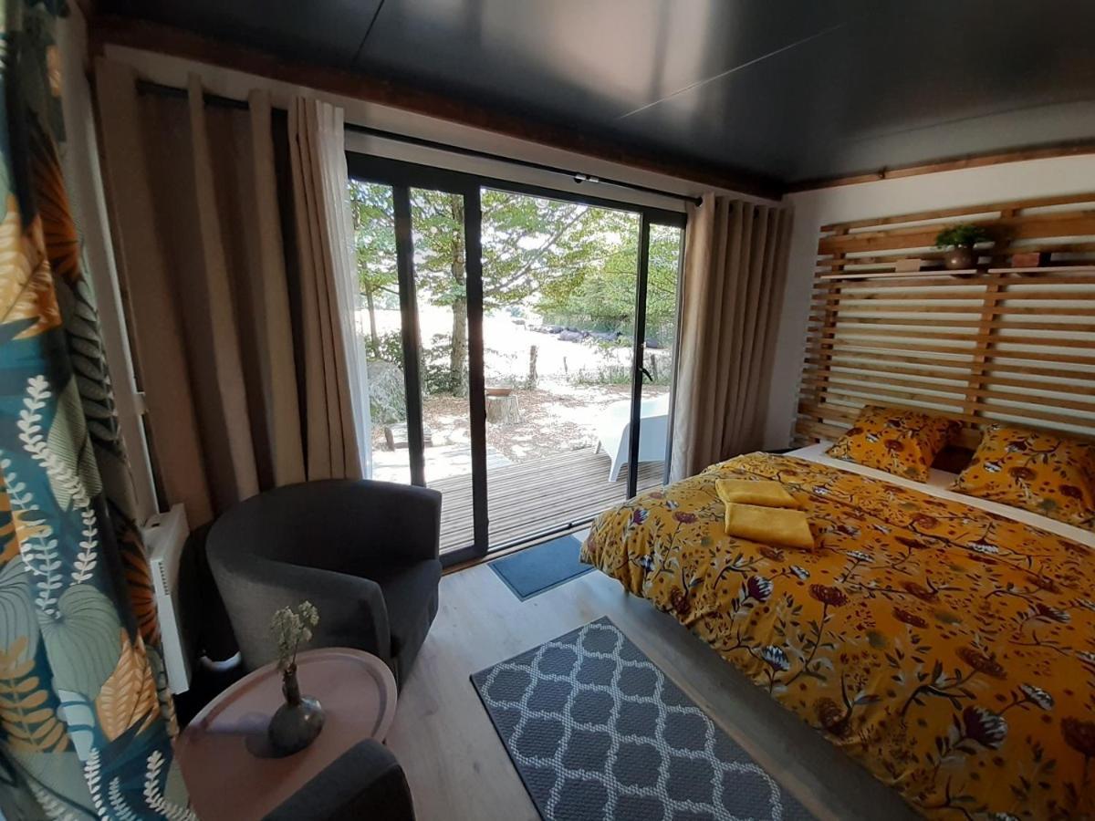 Camping Etang Du Camp Senergues 外观 照片