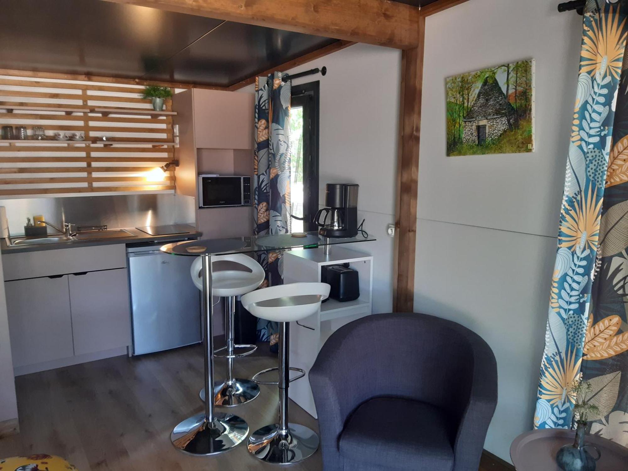 Camping Etang Du Camp Senergues 外观 照片
